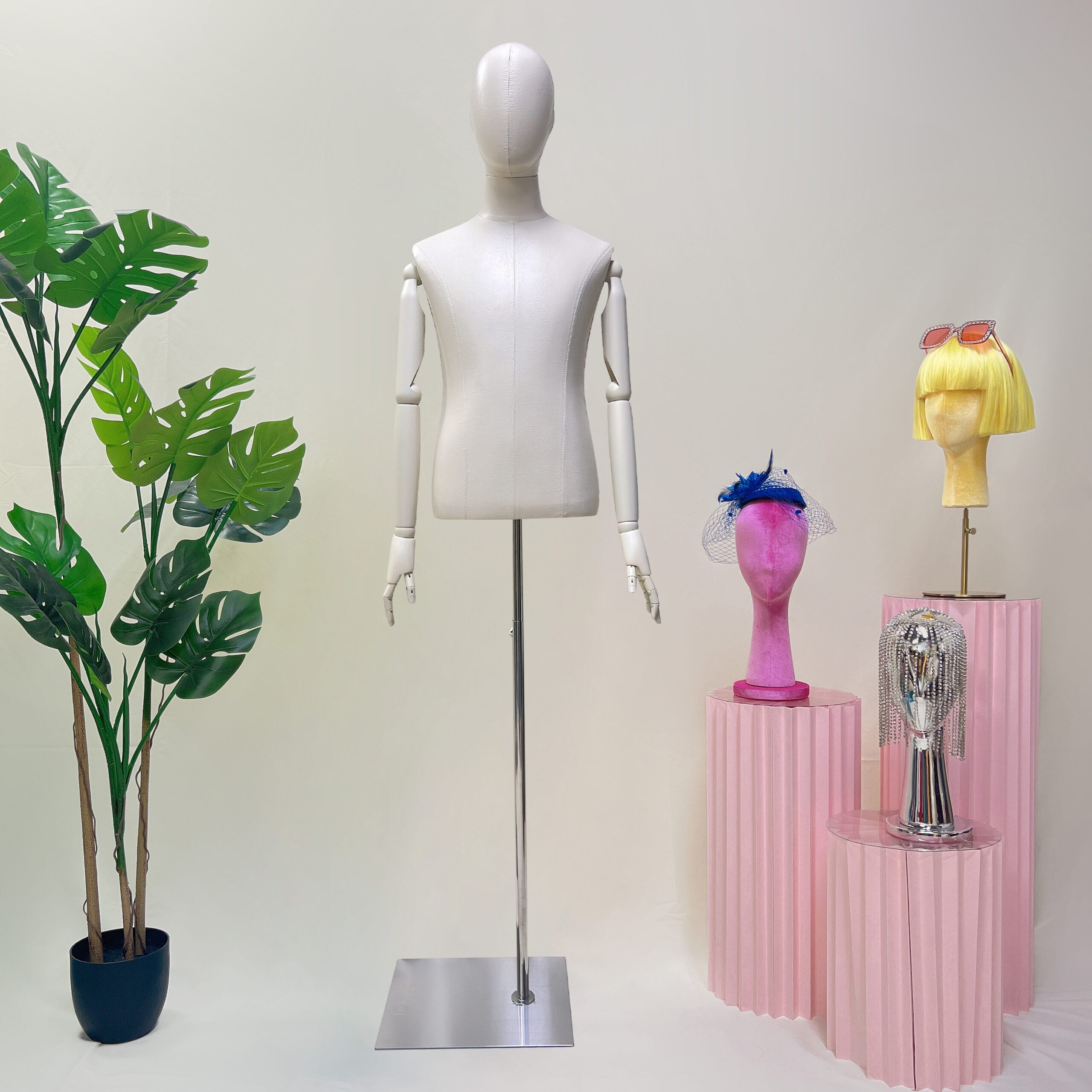 DE-LIANG高級レザー半身女性/男性マネキントルソー、ヴィンテージドレスフォーム、女性の服の表示、ウィンドウの表示、ショップの装飾のための