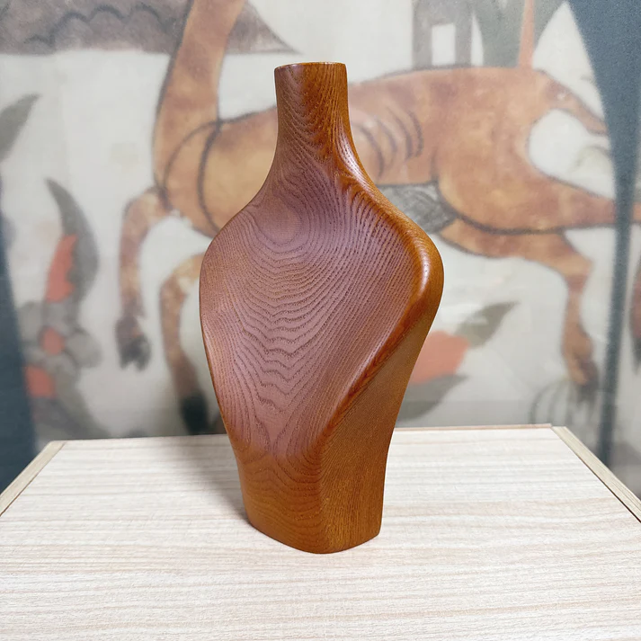 Vintage Jewelry Bust Stand – Solid Wood for Necklaces & Photography