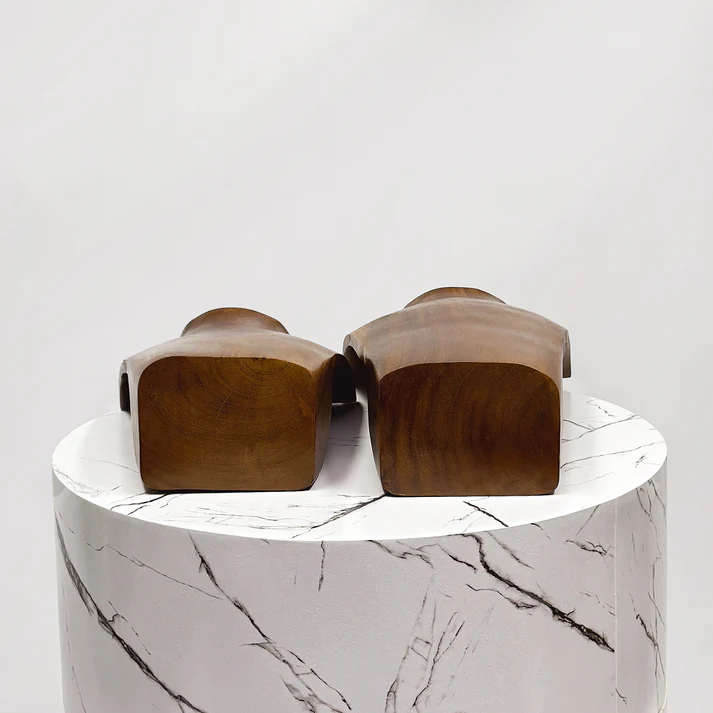 Vintage Jewelry Bust Stand – Solid Wood for Store Windows & Necklaces