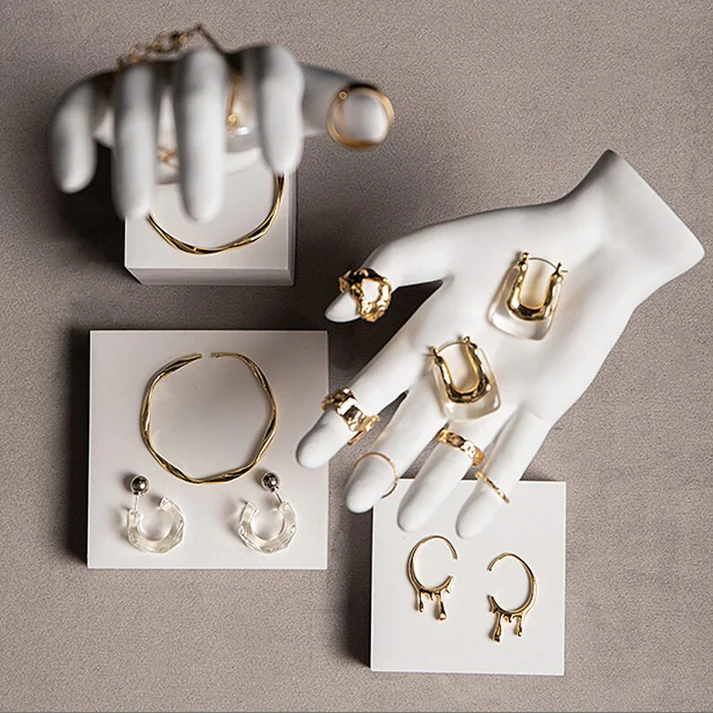 Creative Plaster Jewelry Display Set – Matte White for Rings, Necklaces & Earrings