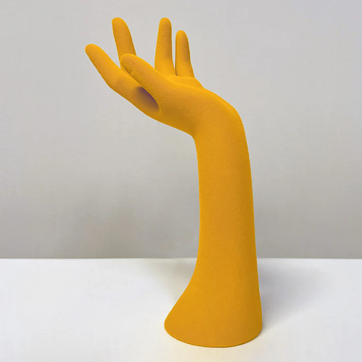 Elegant Velvet Mannequin Hand – Premium Display Model for Boutiques & Product Photography