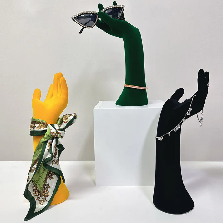 Elegant Velvet Mannequin Hand – Premium Display Model for Boutiques & Product Photography