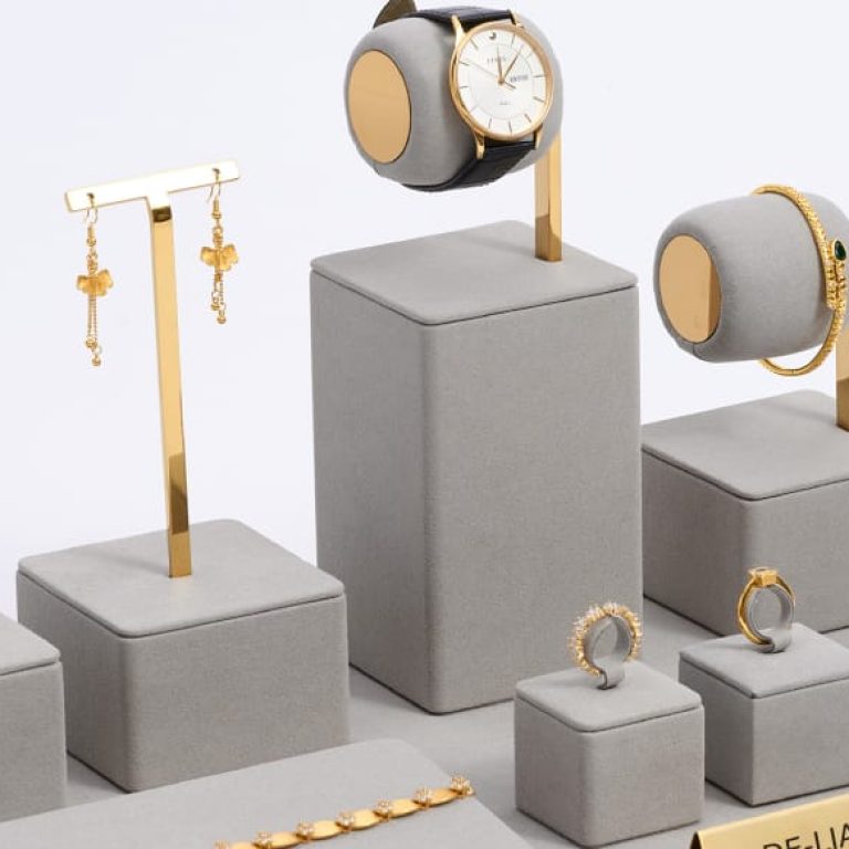 showcases and displays